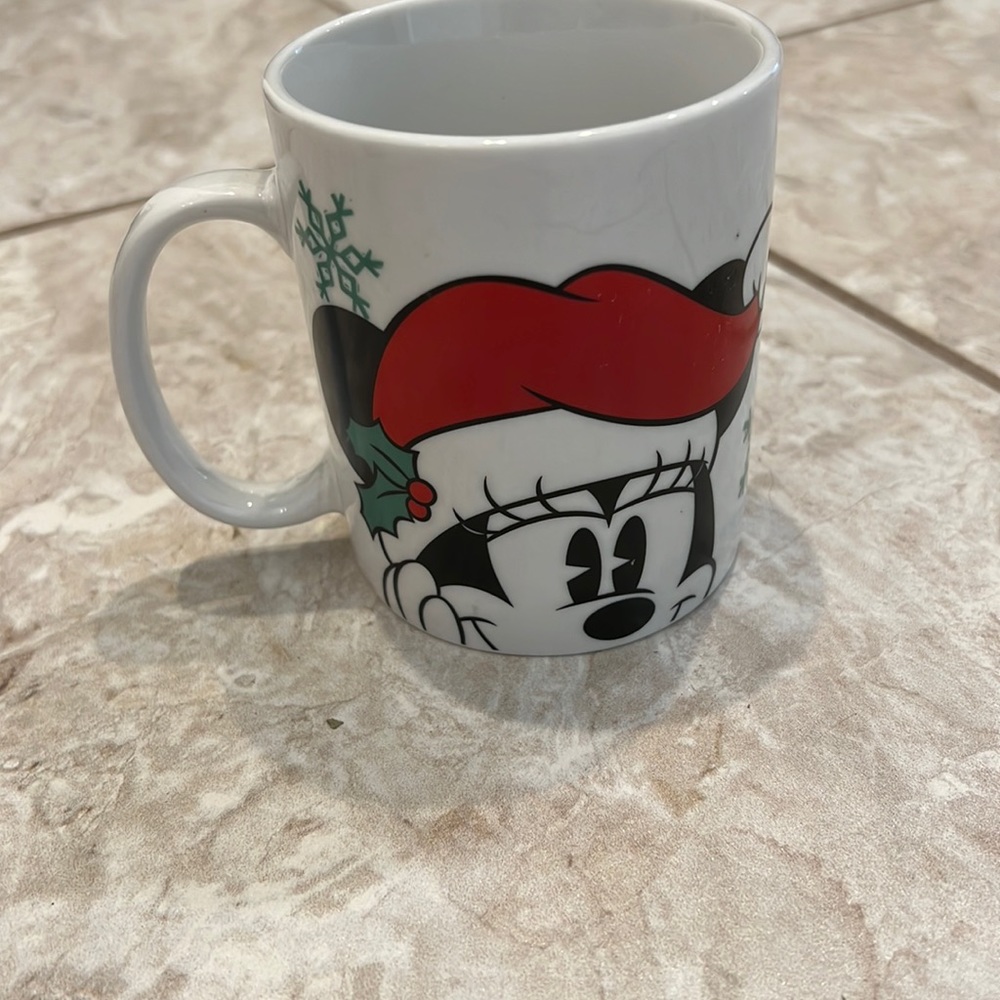 Disney Minnie Christmas Mug